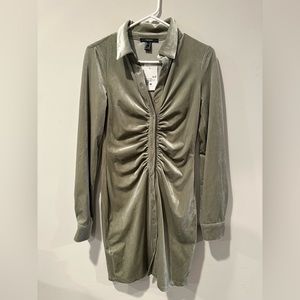 Forever 21 Long Sleeve Green Midi Velvet Dress